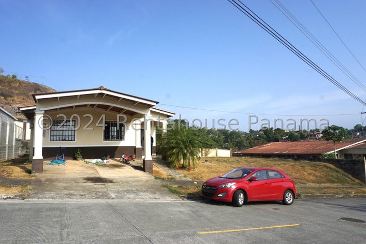 Furnished House for Rent in Villa Lucre